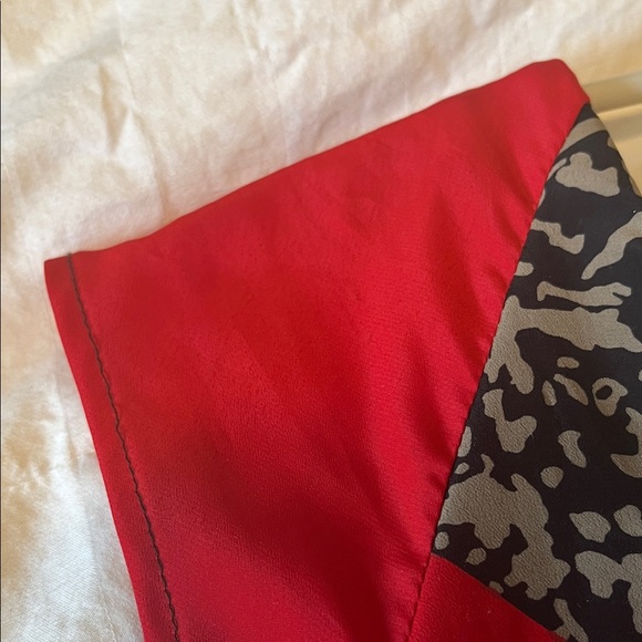 No. 6 Store 100% Silk Color Block Flowy Dress Sz 2 - Picture 5 of 5